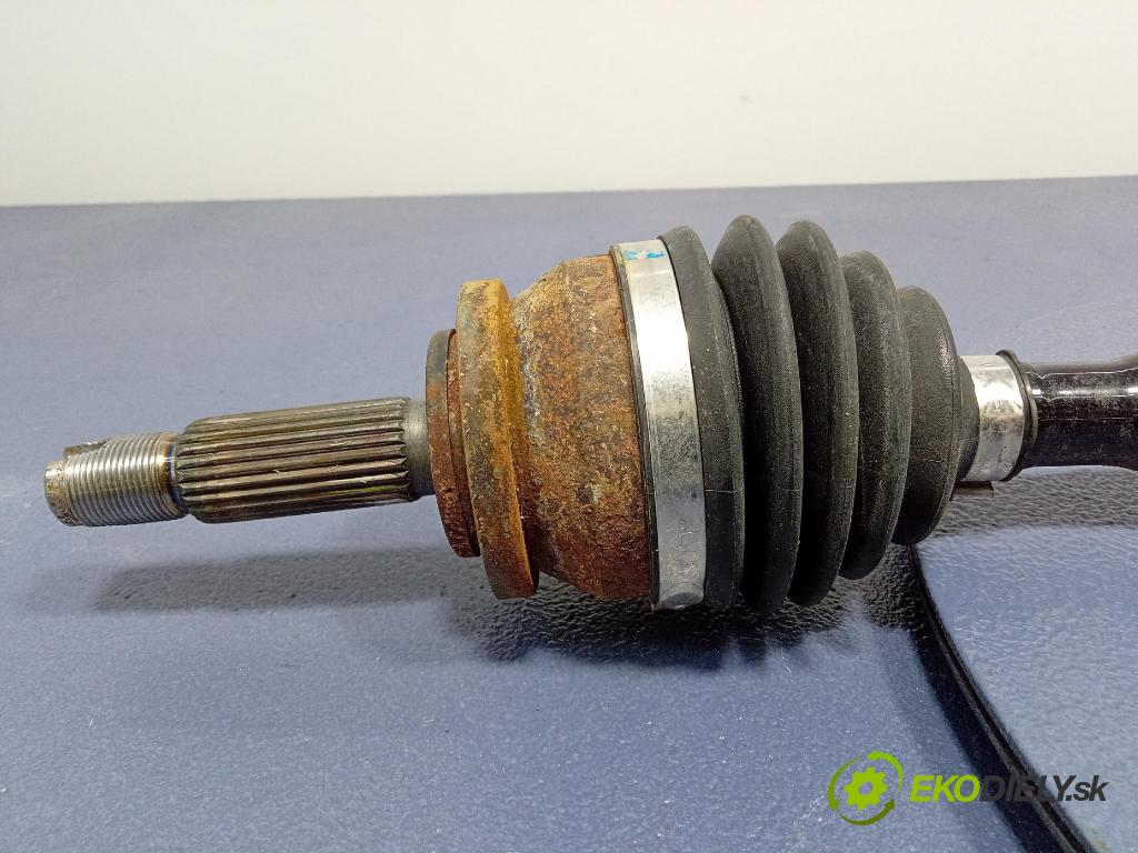 Kia Stonic 2024 poloos Práva: před 49501-H8270