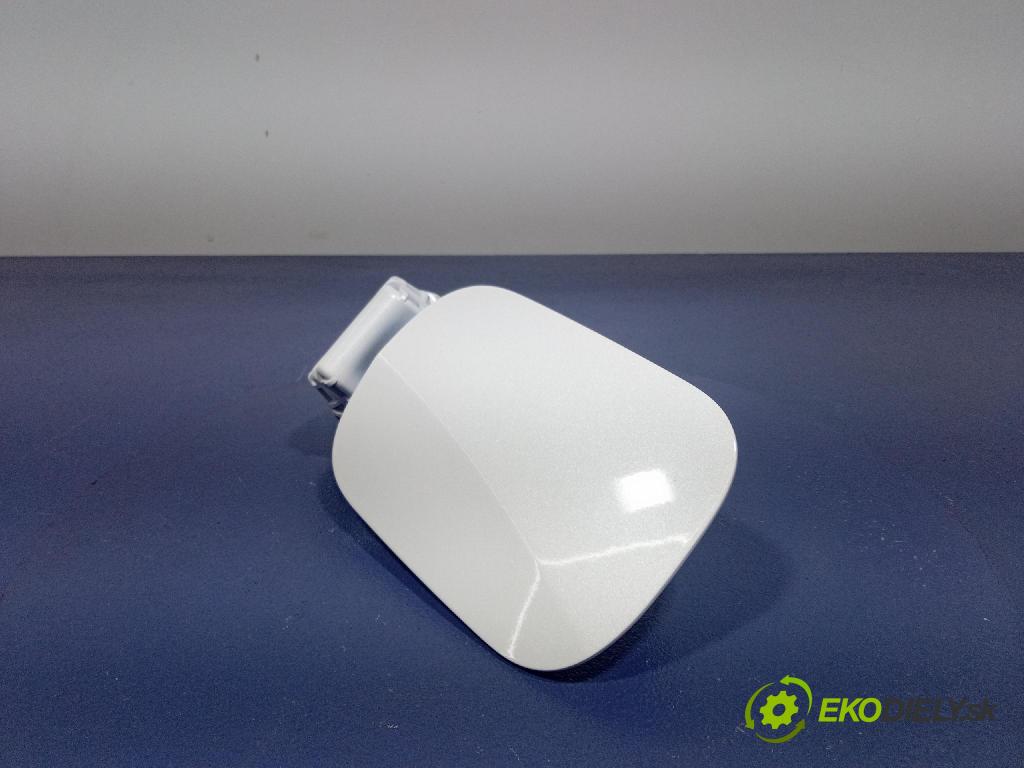 Kia Stonic 2024 Klapka nádrže paliva 69510H8400