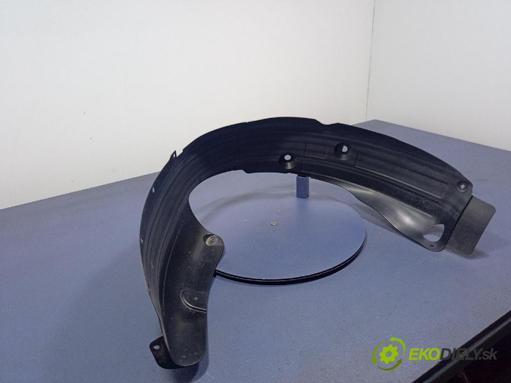 Kia Stonic 2024 Blatník: plastický: zad 86824H8400