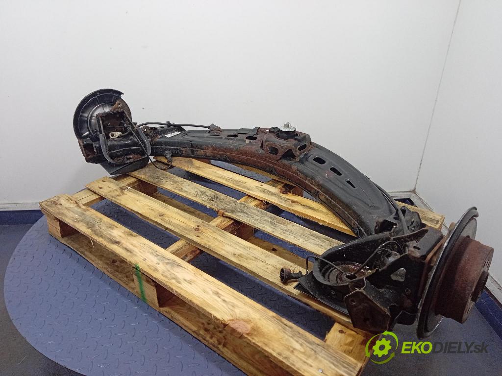 Mercedes B-Klasa 2007 výstuha Pozastavenia: zad 1693500500