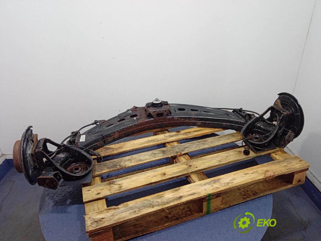 Mercedes B-Klasa 2007 výstuha Pozastavenia: zad 1693500500