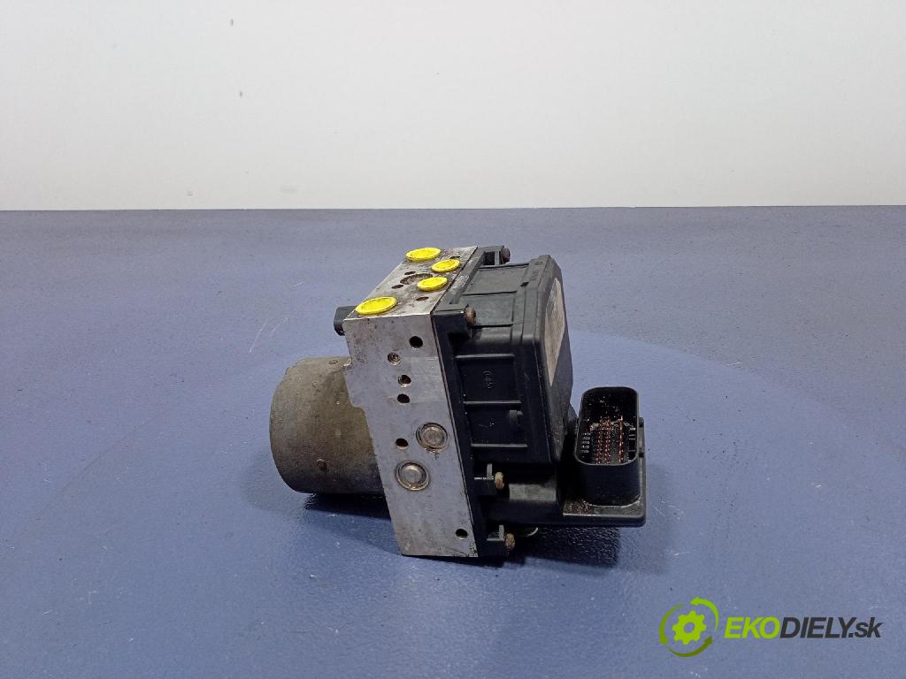 Toyota Avensis 2004 čerpadlo ABS x 44540-05033