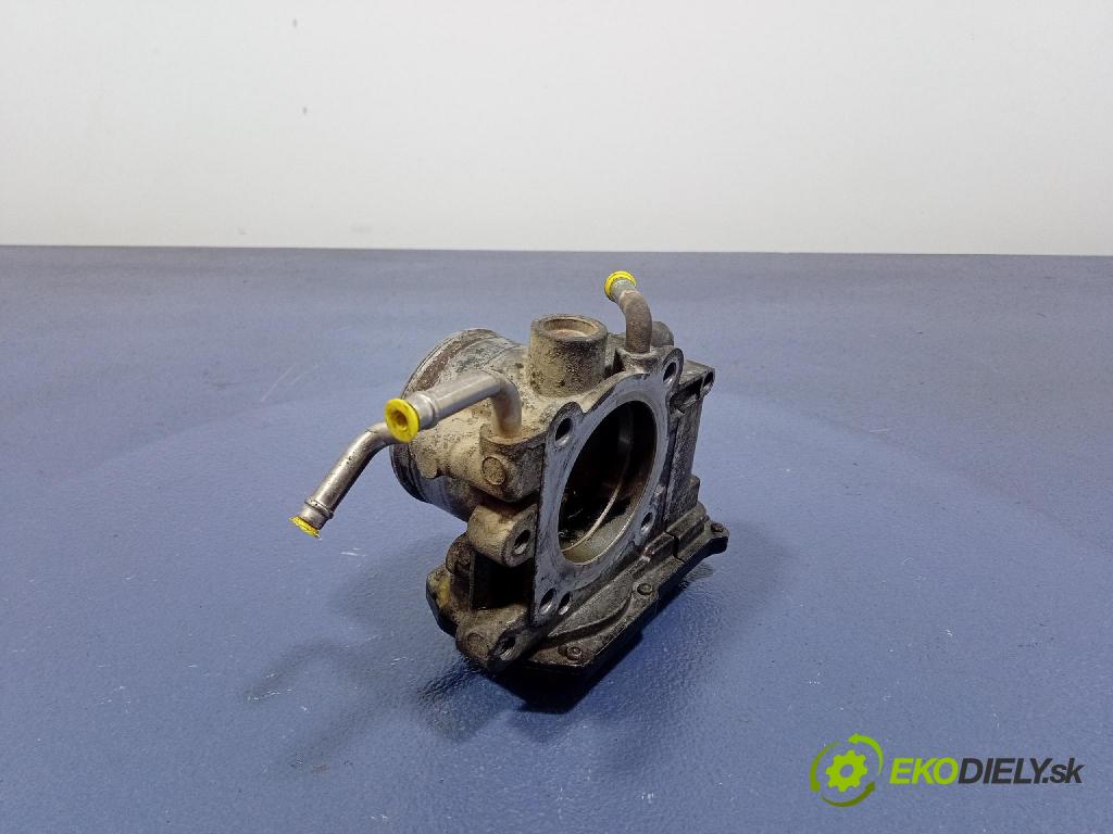 Toyota Avensis 2004 škrticí klapka 22030-28050