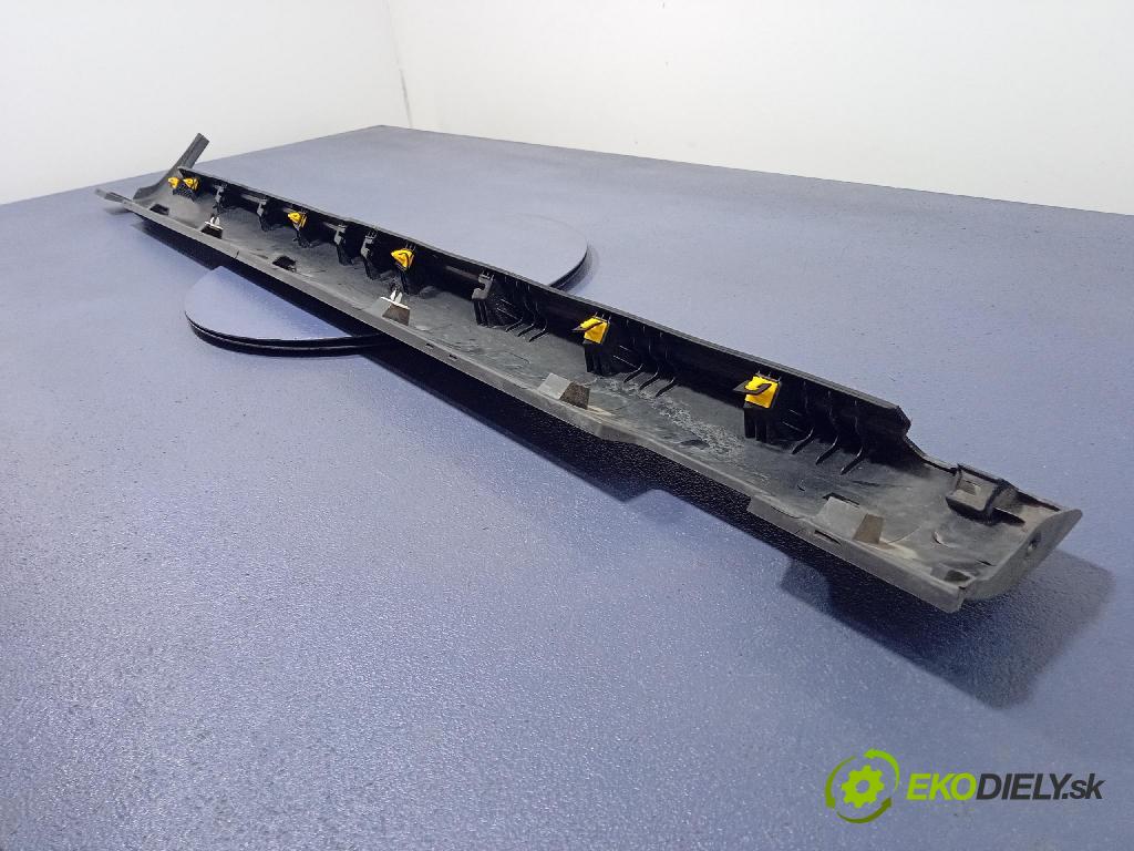 Kia Stonic 2024 lišta Dekoratívne: 87753H8400