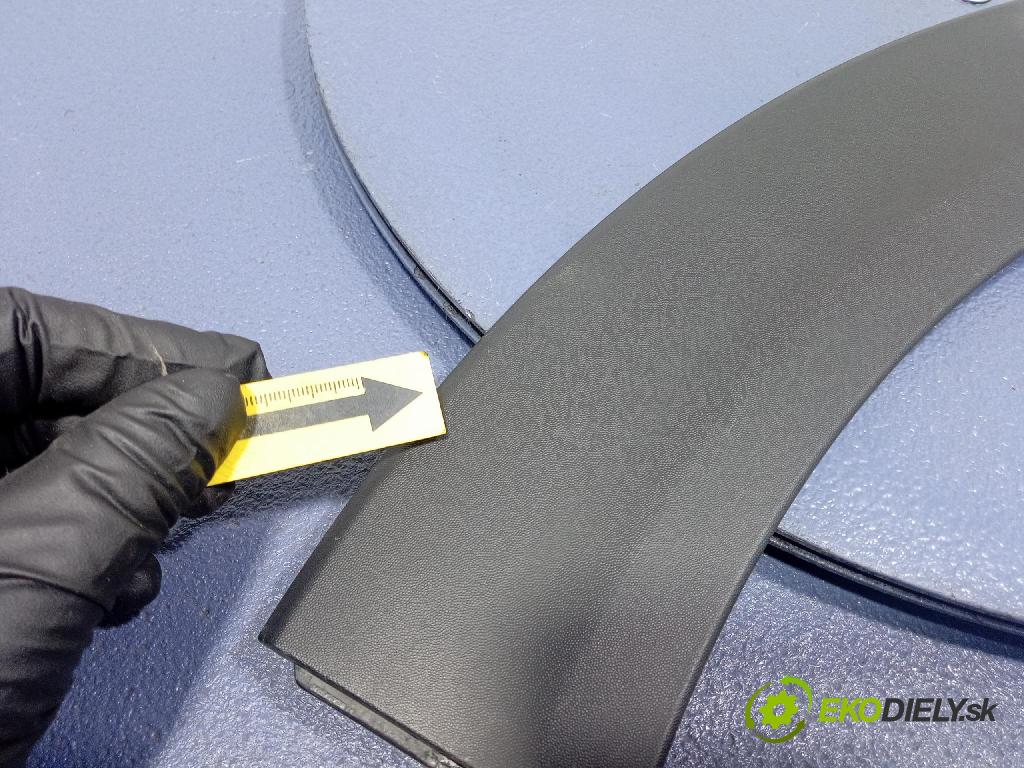 Kia Stonic 2024 lišta Dekoratívní: 87744H8400