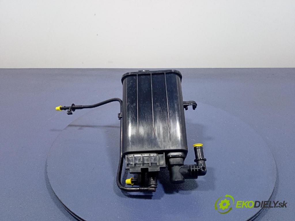 Kia Stonic 2024 Nádrž: Uhlík: Aktívny: 31420H8000