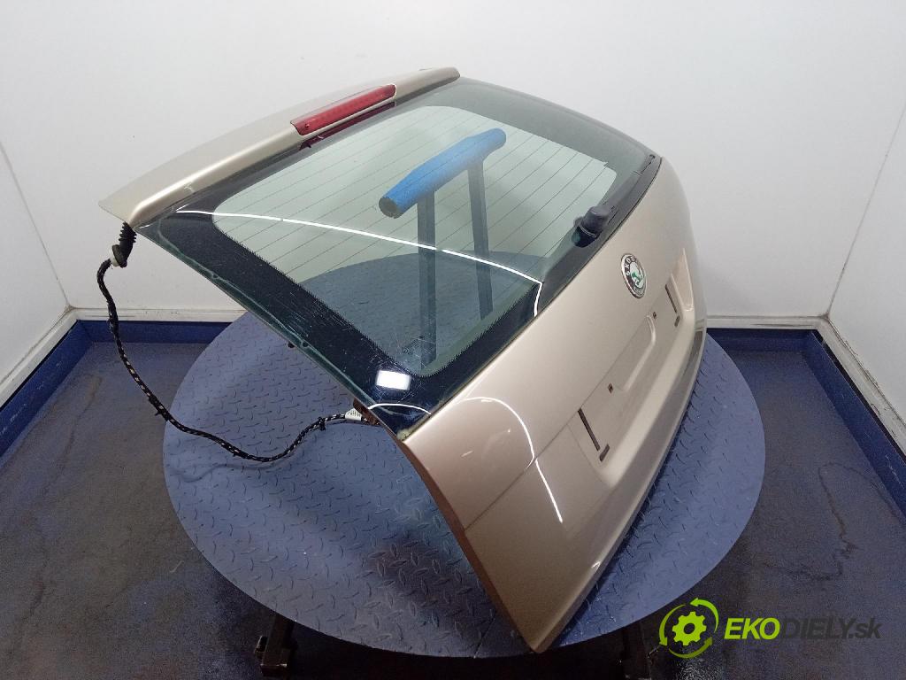 Skoda Octavia 2005 zadna dveře kufra: kufra: