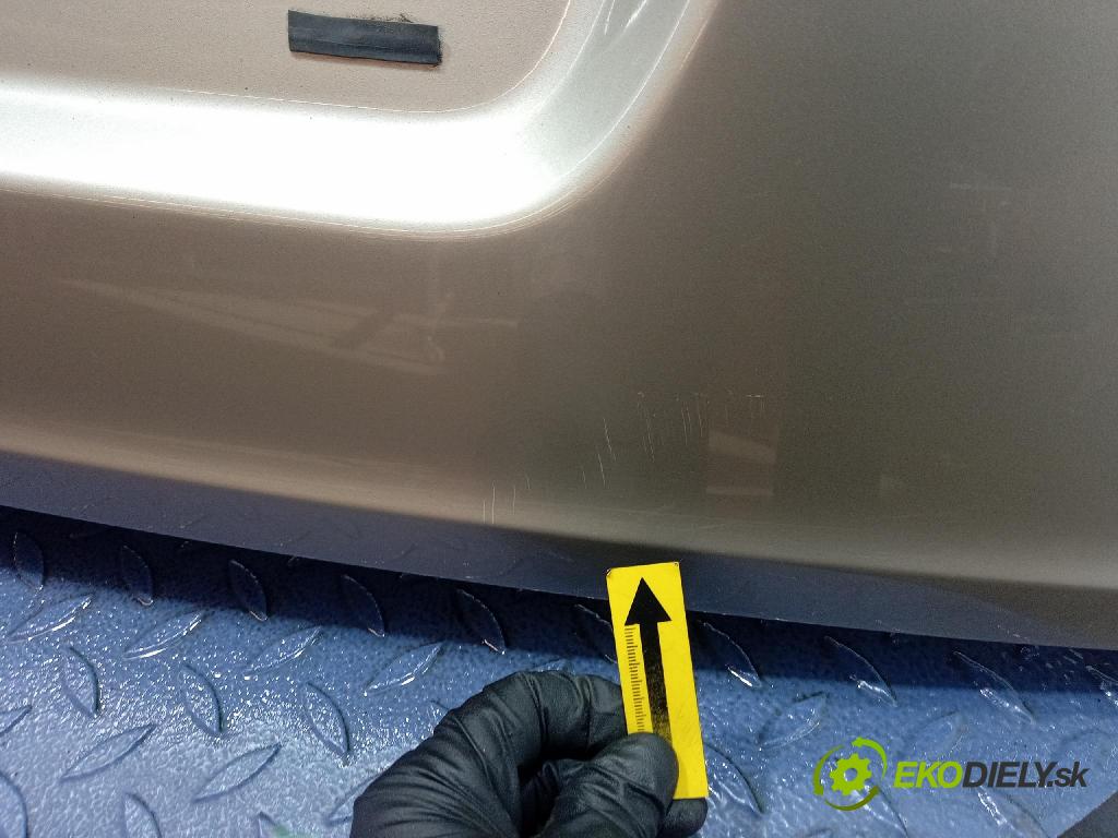 Skoda Octavia 2005 zadna dveře kufra: kufra: