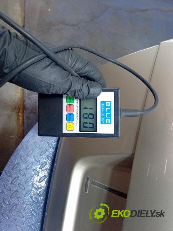 Skoda Octavia 2005 zadna dveře kufra: kufra: