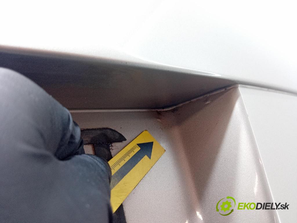 Skoda Octavia 2005 zadní dveře kufra: kufr 