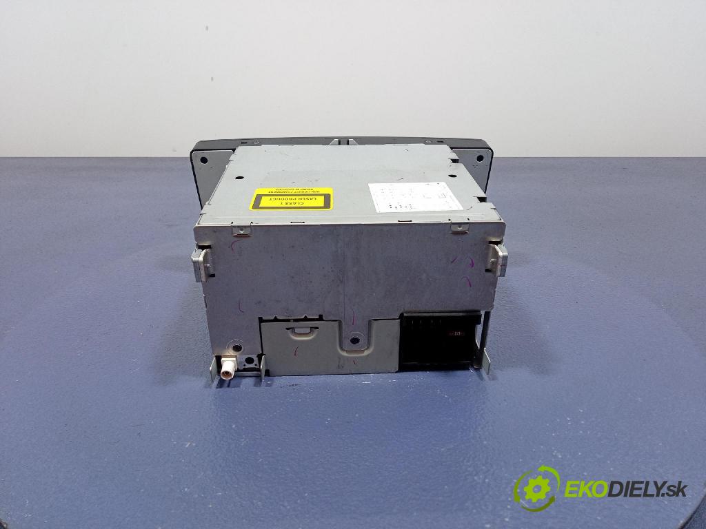 Skoda Octavia 2005 Radio I Navigácia: 1Z0035161A