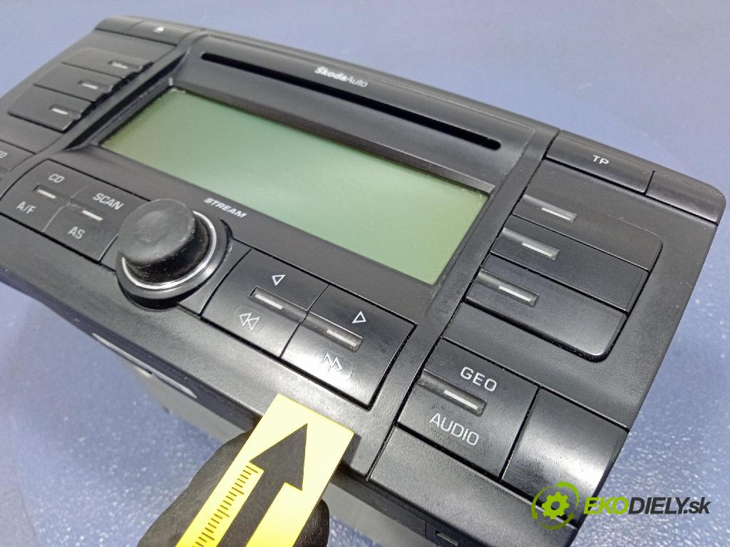 Skoda Octavia 2005 Radio I Navigace: 1Z0035161A