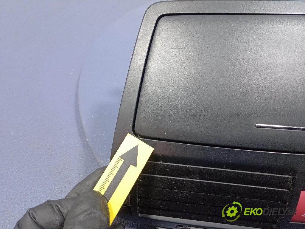 Skoda Octavia 2005 Mřížky Proud vzduchu Vzduch: 1Z0820951