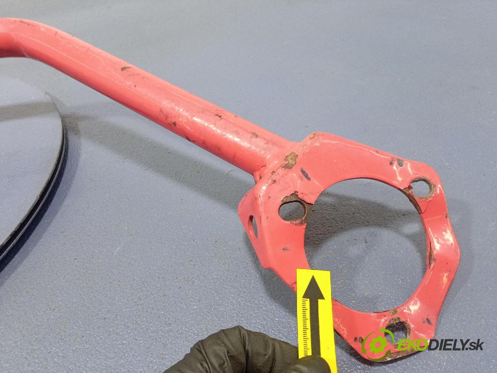 Bmw 316 1997 výstuha Predné: / pas predný