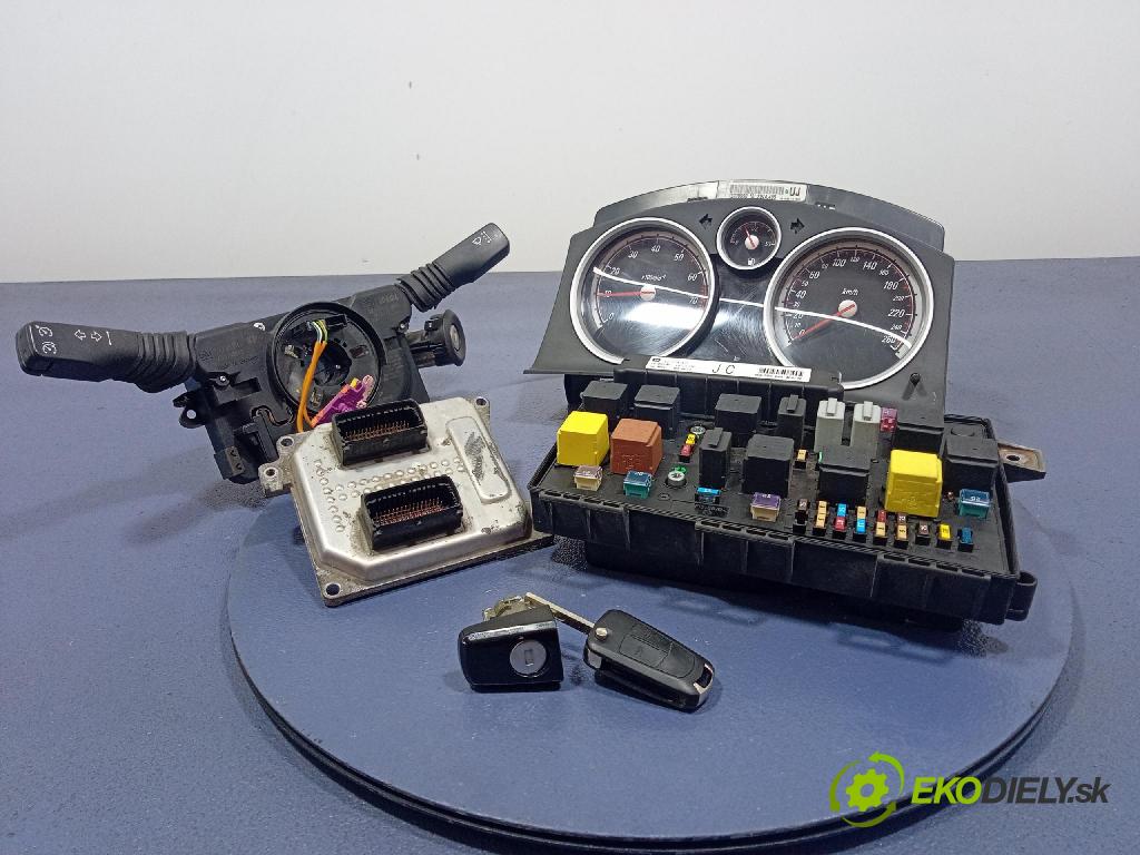 Opel Zafira 2006 riadiaca jednotka Motor: 12992406