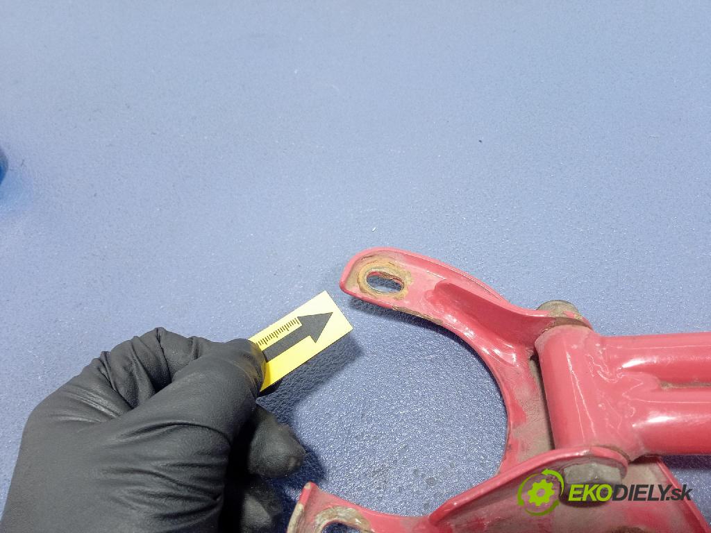 Alfa romeo 156 2.0 kat 2003 výztuha Čelní / stěna Přední WIECHERS 011005