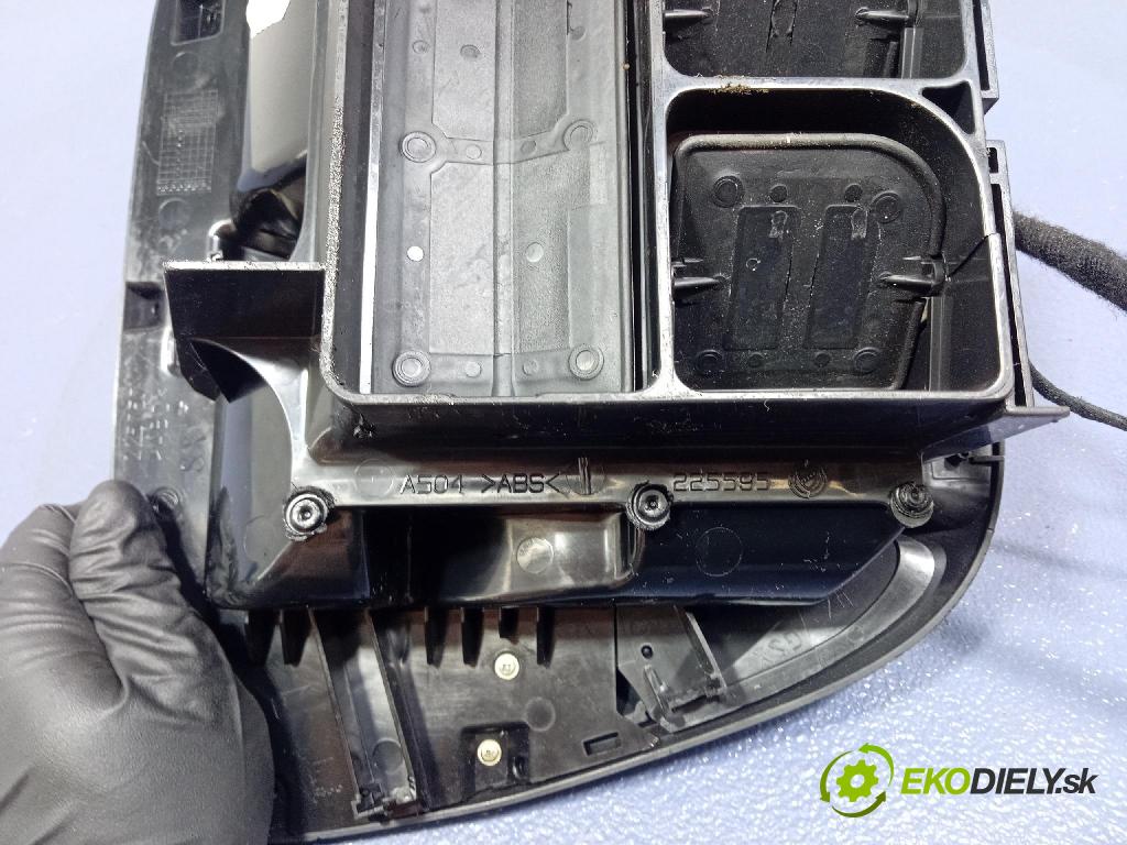 Alfa romeo 156 2.0 kat 2003 GRIDS: Prúd vzduchu: Vzduch: