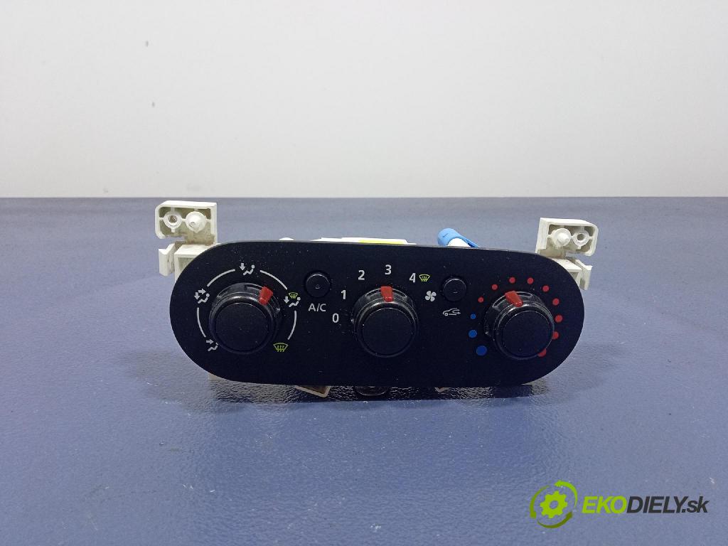 Opel Vivaro 2015 riadiaca jednotka 1093049