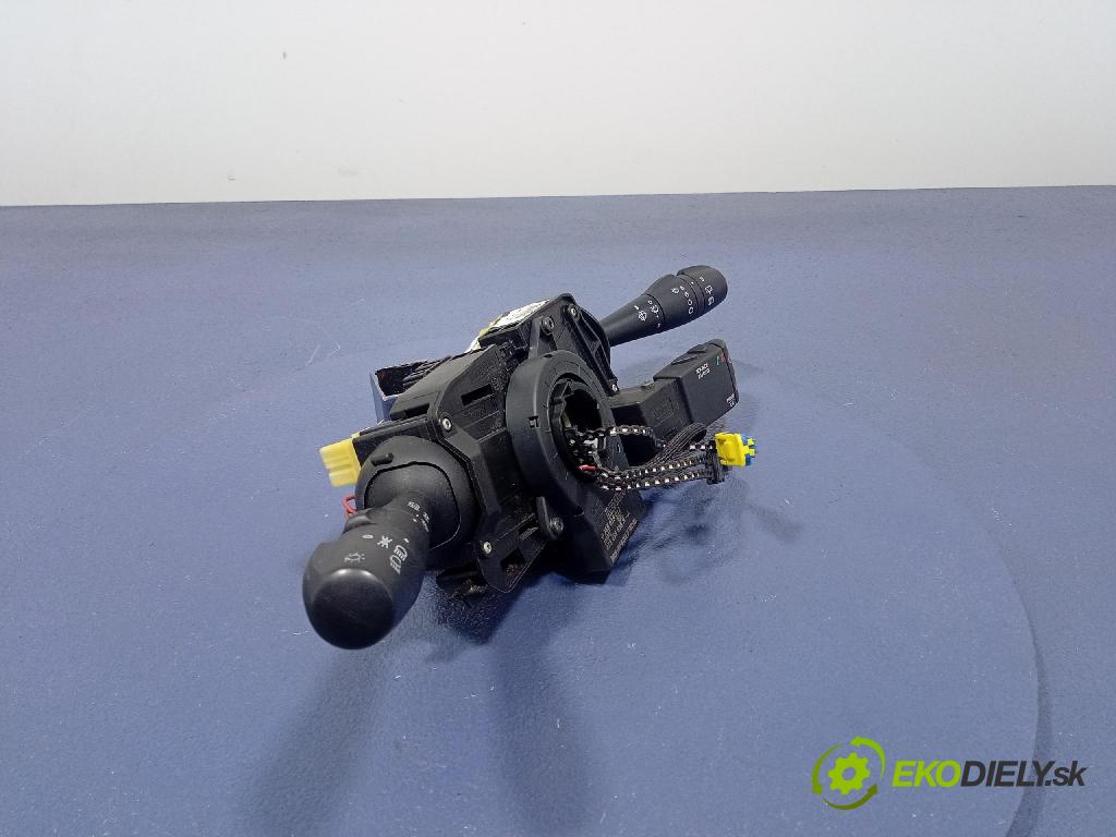 Opel Vivaro 2015 prepínač Komplex: 479454698R