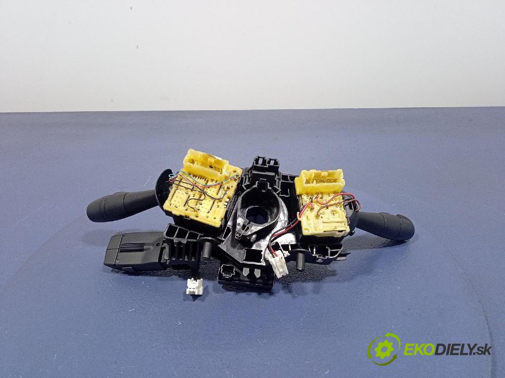 Opel Vivaro 2015 prepínač Komplex: 479454698R