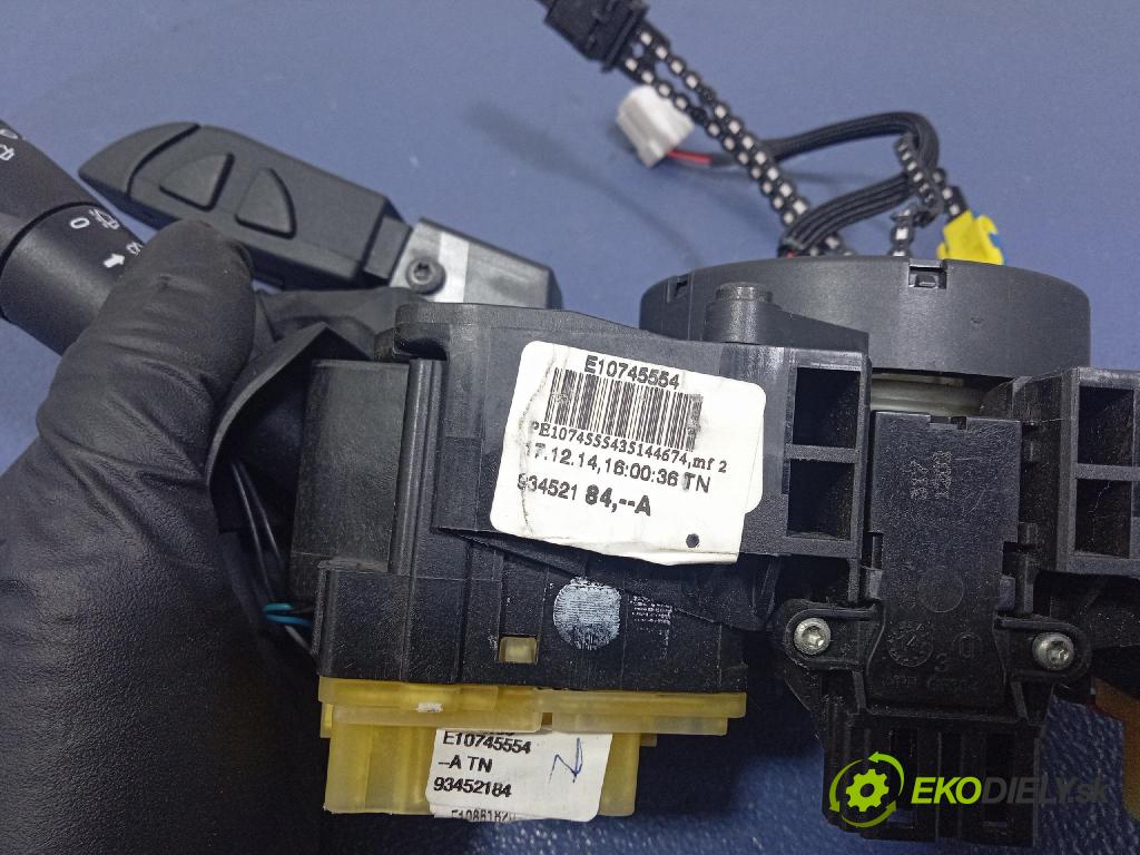 Opel Vivaro 2015 prepínač Komplex: 479454698R