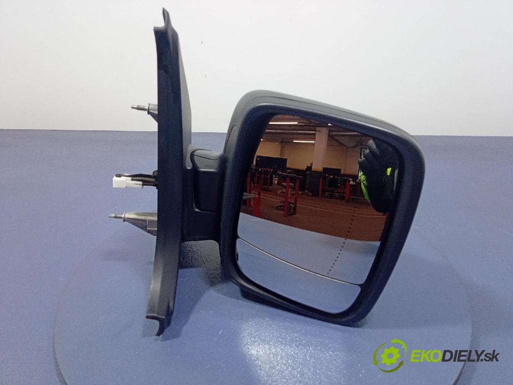 Opel Vivaro 2015 zrkadlo pravé 963019124R