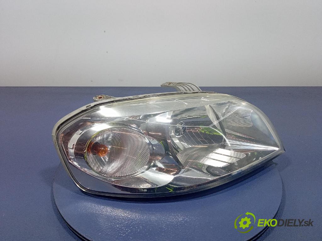 Chevrolet Aveo 2006 Reflektor: v pravo: 00016772