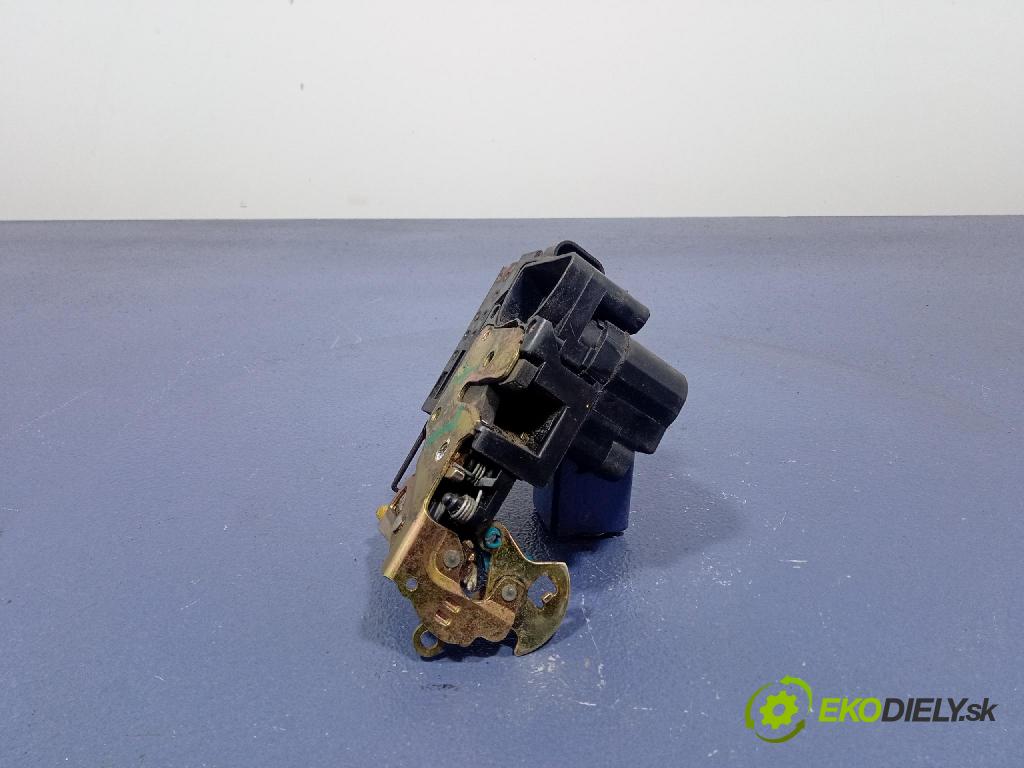 Chevrolet Aveo 2006 zámok dvere Predné Vľavo: