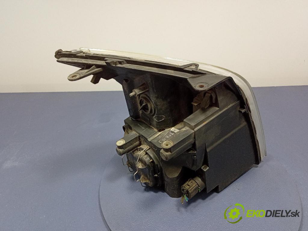 Ford Transit 2012 Reflektor: Vľavo: 10100748