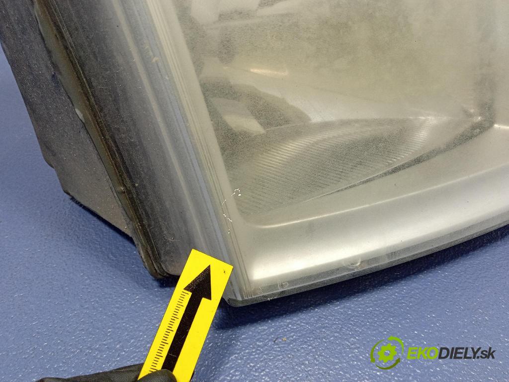 Ford Transit 2012 Reflektor: v pravo: 10090748