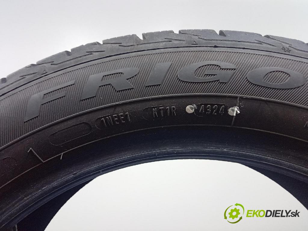 Kia Stonic 2024 pneumatika ZIMA: 4038526101099