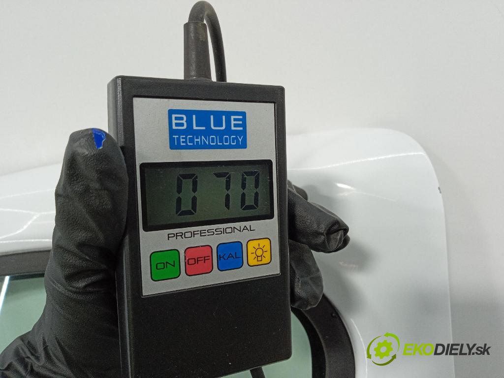 Opel Vivaro 2015 dvere Predné Vľavo: