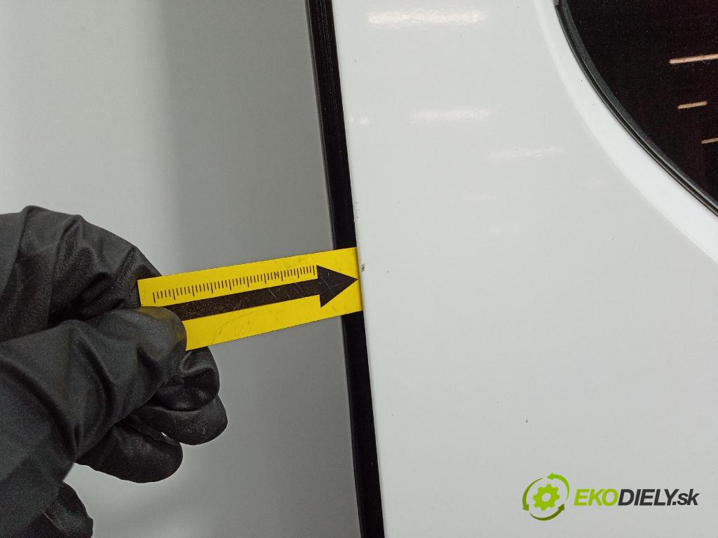 Opel Vivaro 2015 dvere Strana: Posuvné: Vľavo: