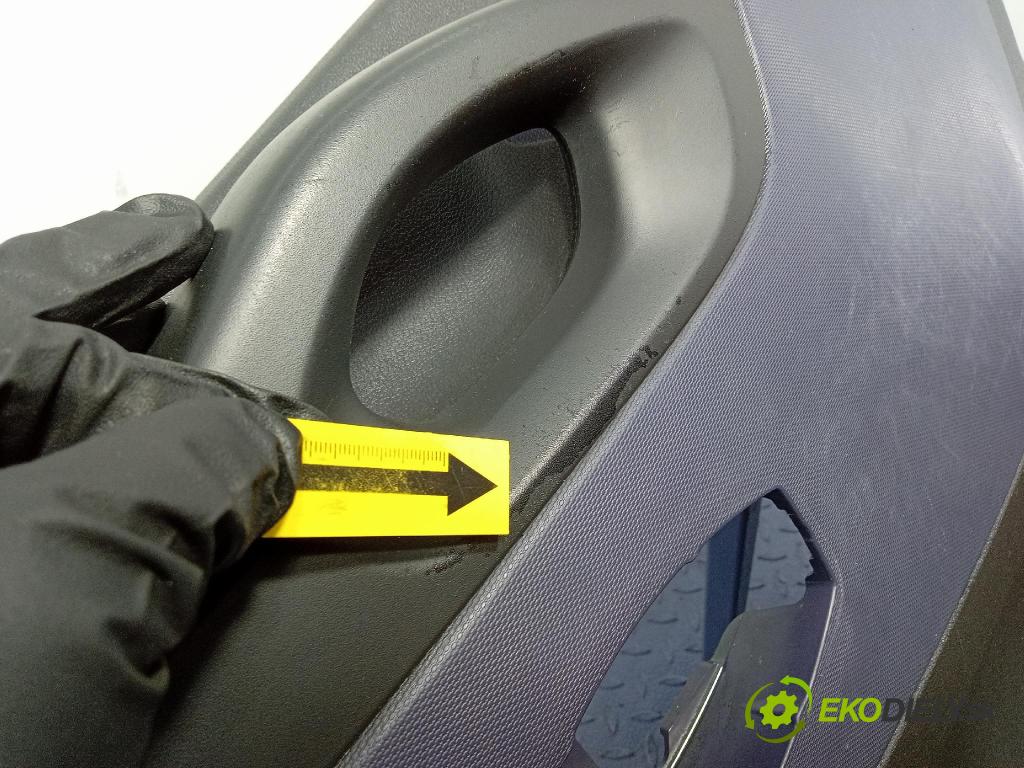 Opel Vivaro 2015 Čalounictví: dvere Predné Prava: 93450127