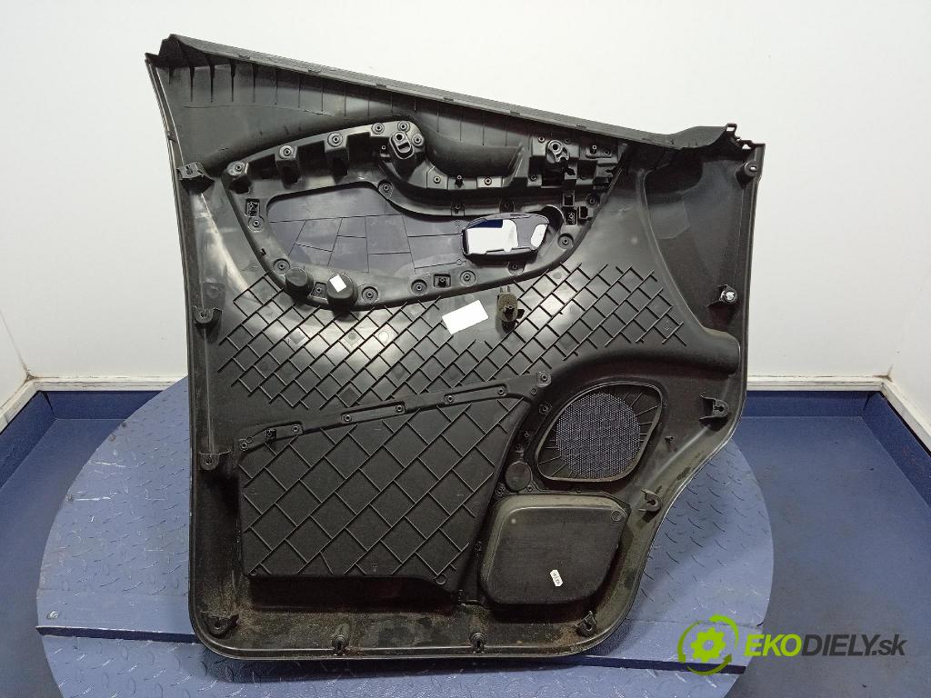 Opel Vivaro 2015 Čalounictví: dvere Predné Prava: 93450127