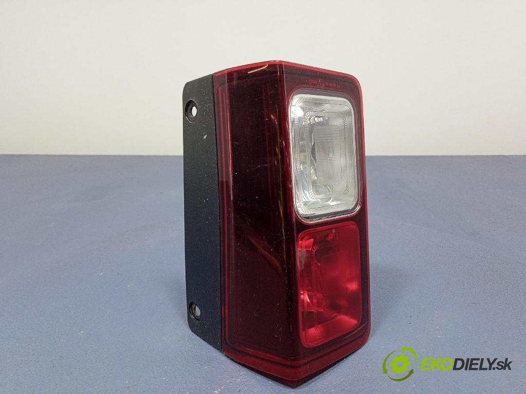 Opel Vivaro 2015 svetlo / reflektor zad Prava: Vonkajsia: 265598248R