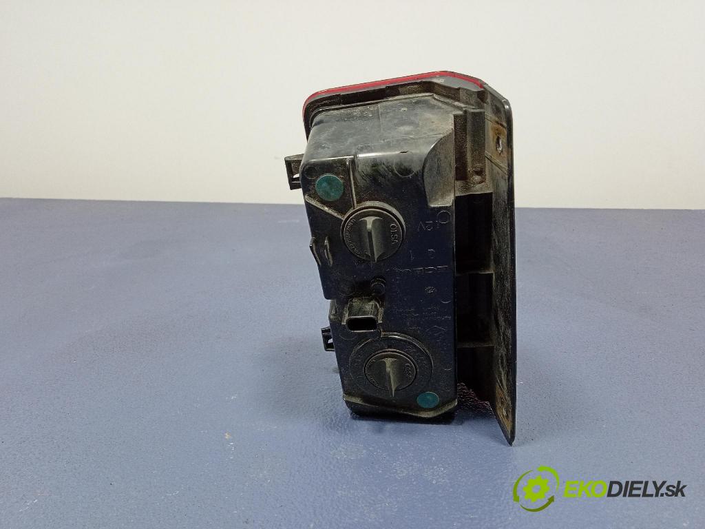 Opel Vivaro 2015 svetlo / reflektor zad Prava: Vonkajsia: 265598248R