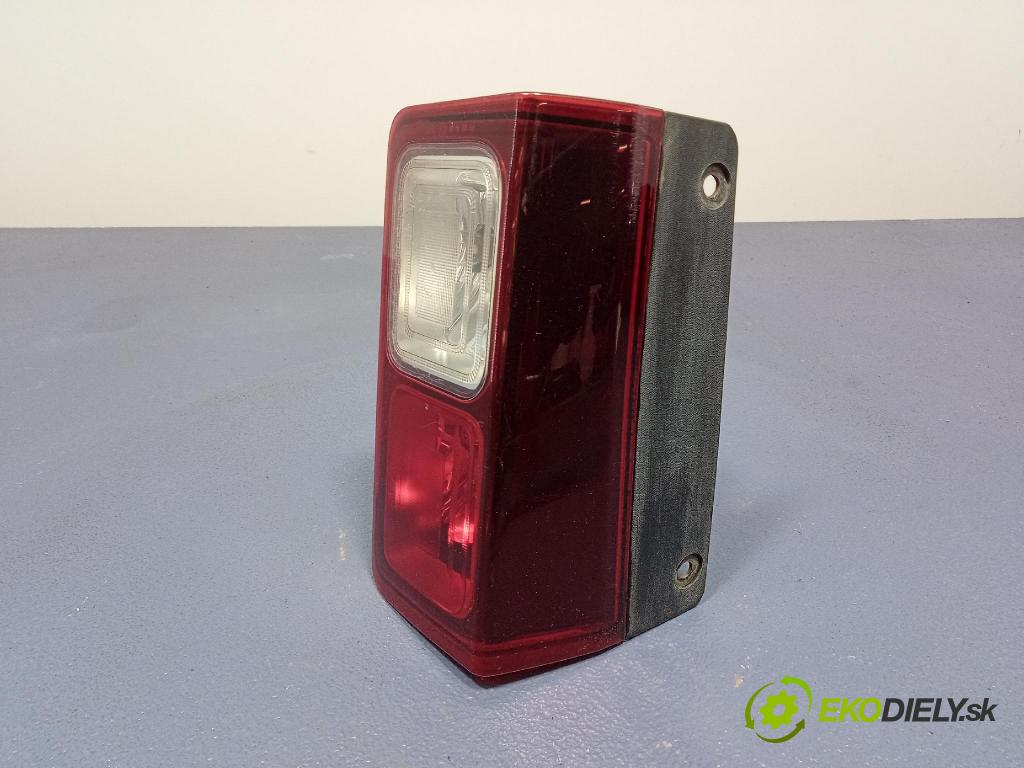 Opel Vivaro 2015 svetlo / reflektor zad Prava: Vonkajsia: 265548758R