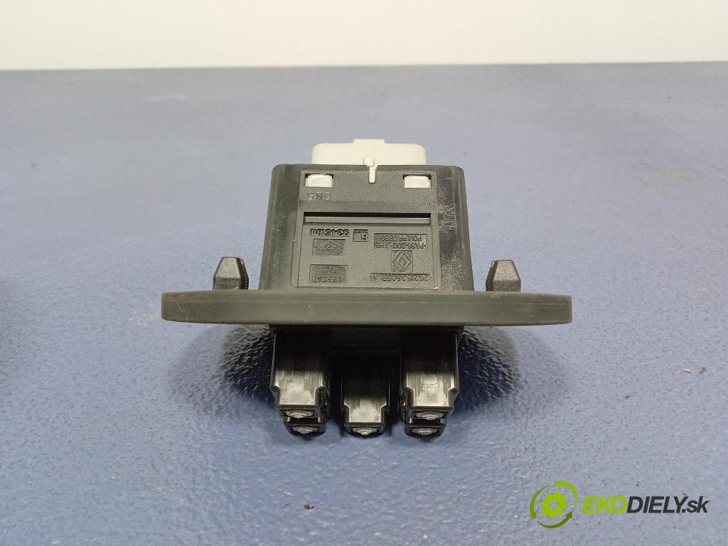 Opel Vivaro 2015 Přepínač 252163605R