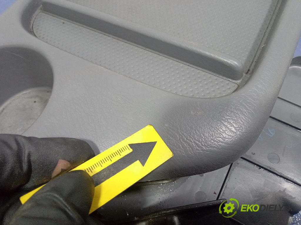 Honda Cr-v 2000 operadlo