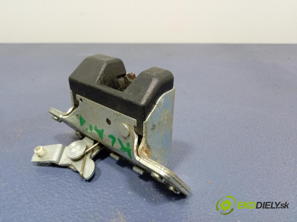 Opel Vivaro 2015 zámok Klapky: kufra: 8200007346