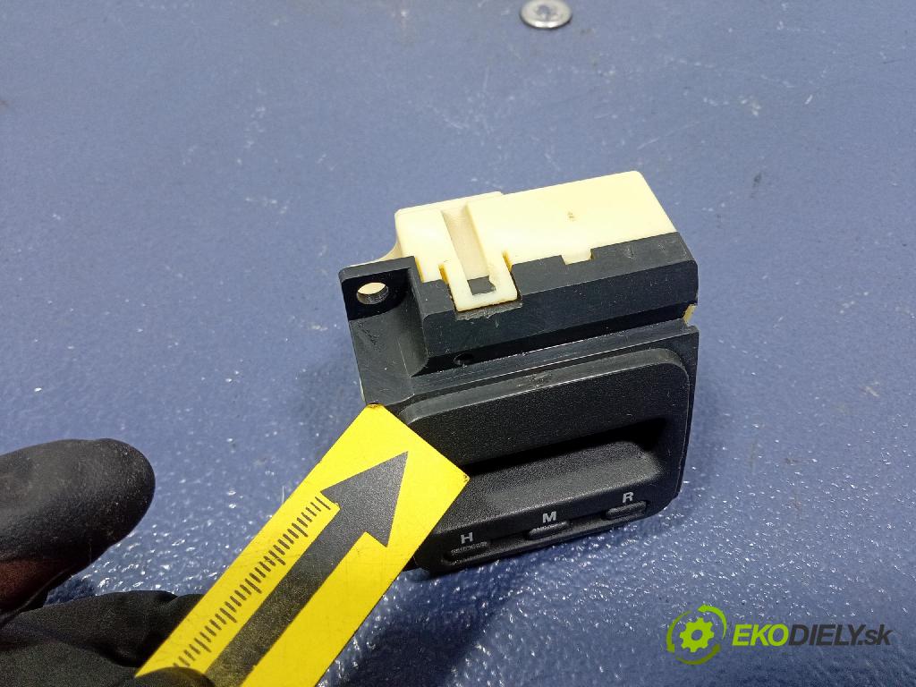 Honda Cr-v 2000 Hodinky 8AD318-A08