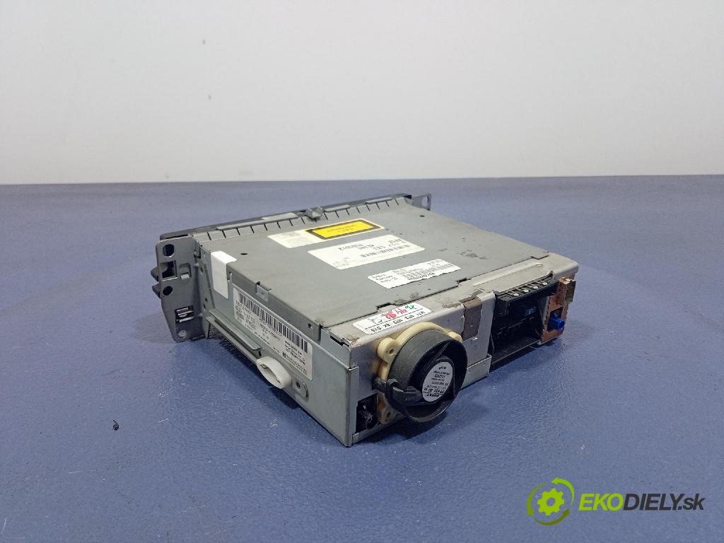 Bmw Seria 1 2006 Menič: / Čitateľ: Navigacia: 9117533