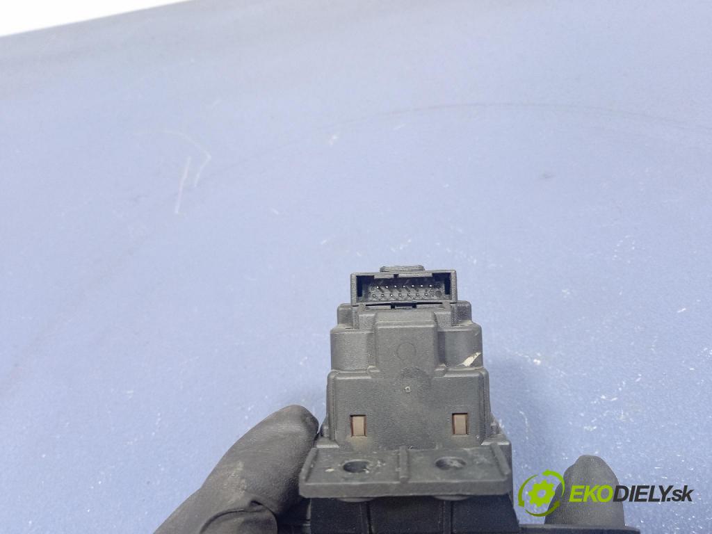 Bmw Seria 1 2006 riadiaca jednotka Motor: 7801710