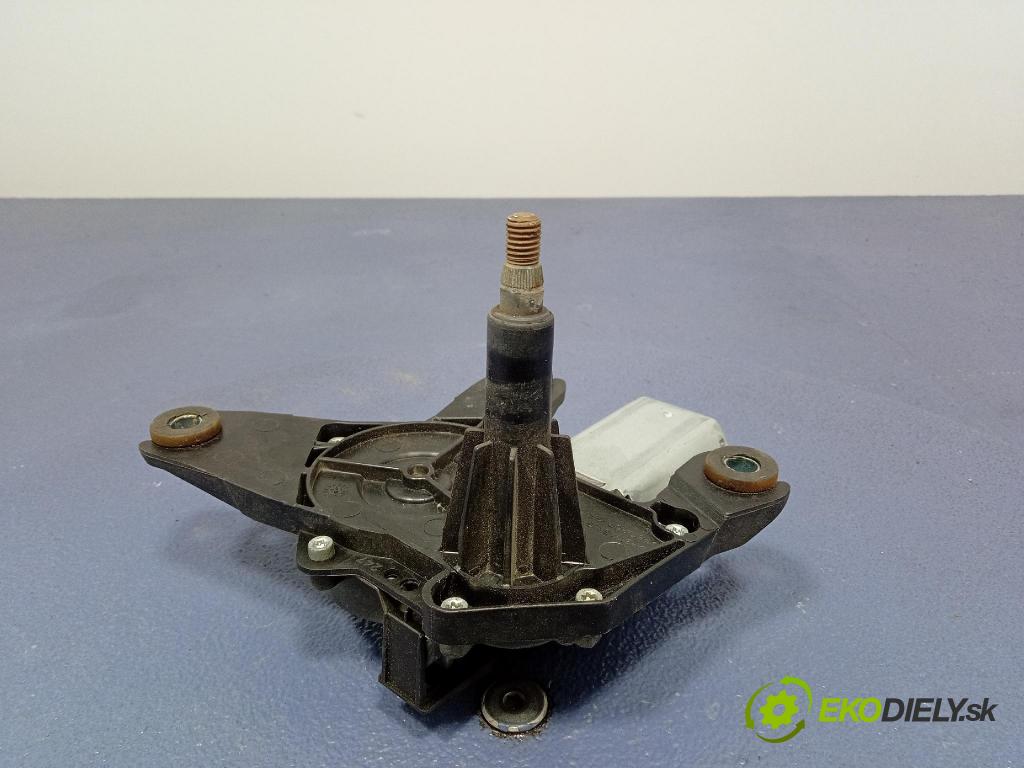 Opel Vivaro 2015 motor: Stierače: zad 53018812