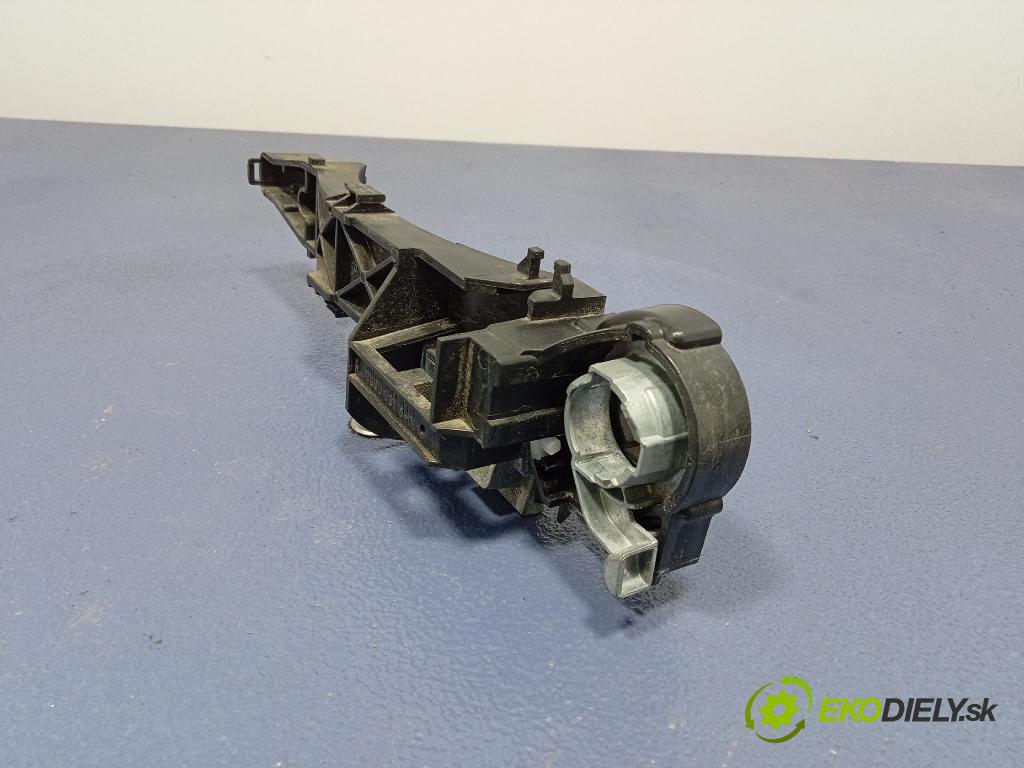 Opel Vivaro 2015 klika před Práva: 806068194R