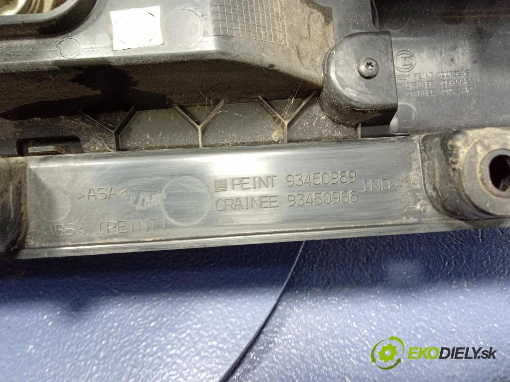 Opel Vivaro 2015 svetlo / reflektor zad Prava: Vonkajsia: 265A19592R