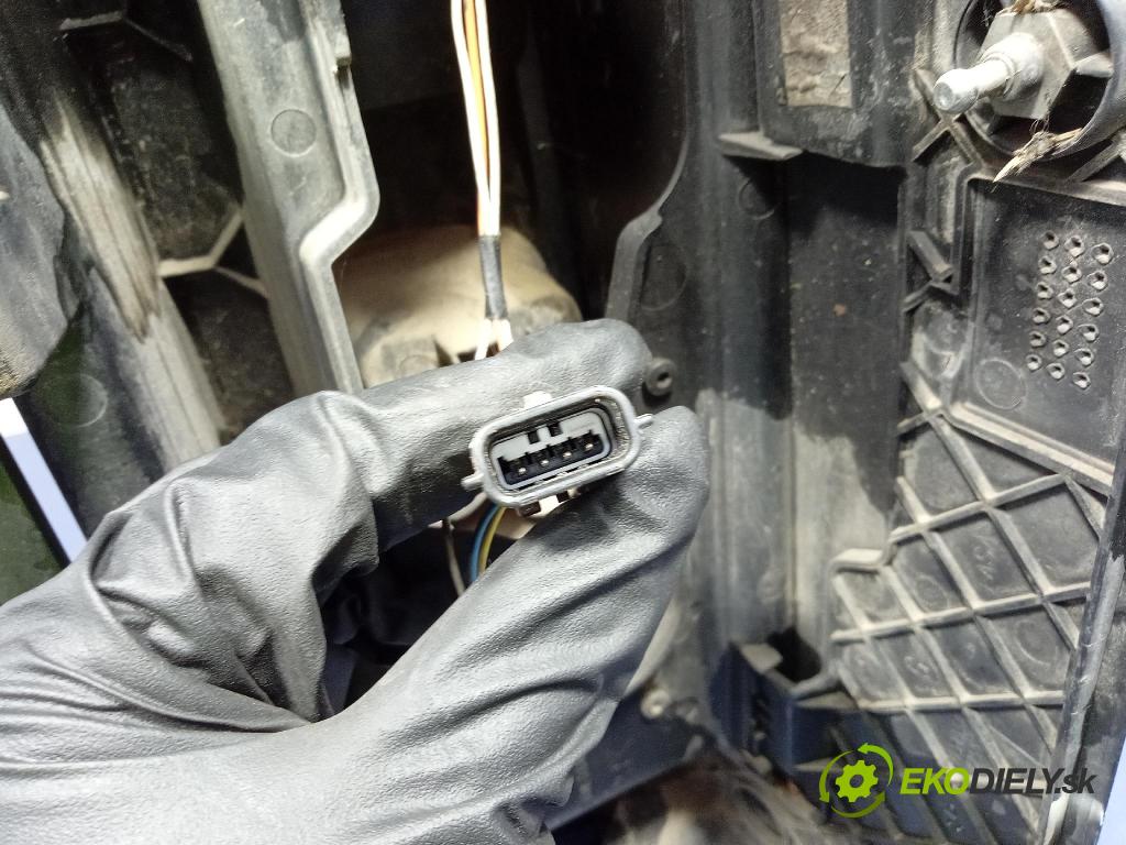 Opel Vivaro 2015 svetlo / reflektor zad ľavá Vonkajsia: 265A66524R