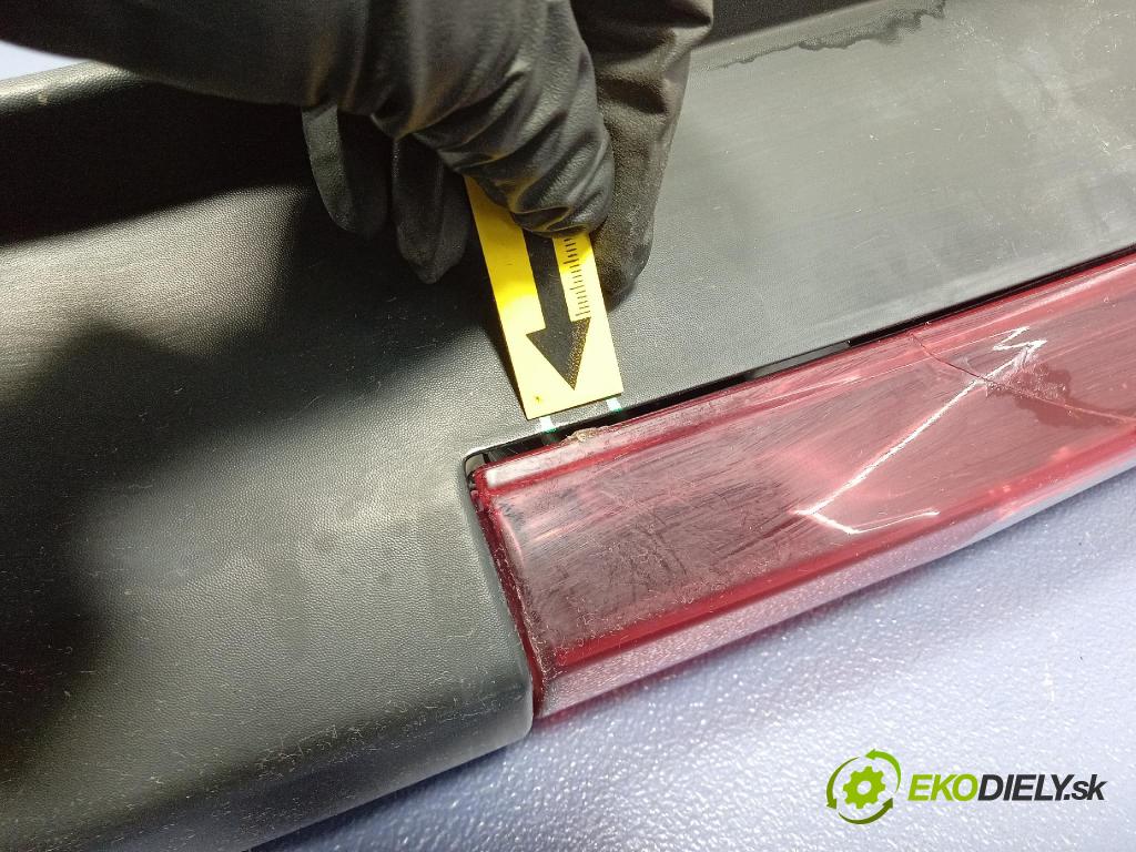 Opel Vivaro 2015 svetlo / reflektor zad ľavá Vonkajsia: 265A66524R