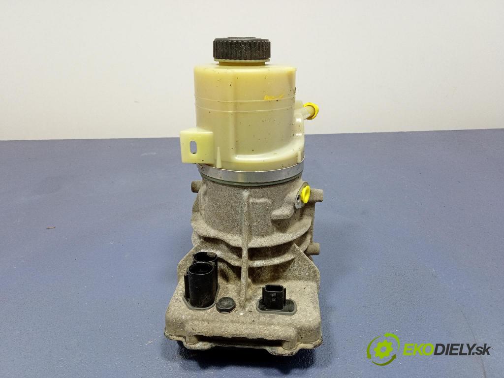 Opel Vivaro 2015 nádržka Asistencia: 491100616R